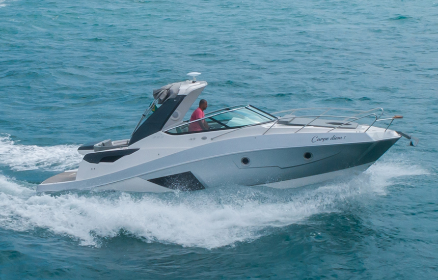 Ventura 30